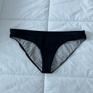 Women’s XS black Patagonia Nano Grip Swim Surf Solid Plain Bottom